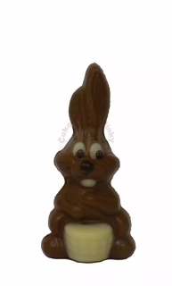 Zajíc s košem na bříšku střední